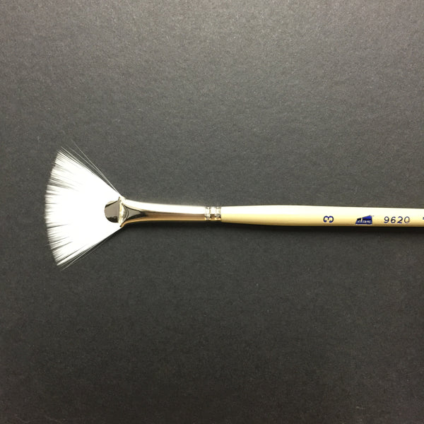 9620 Taklon Fan Blender Brush - #3