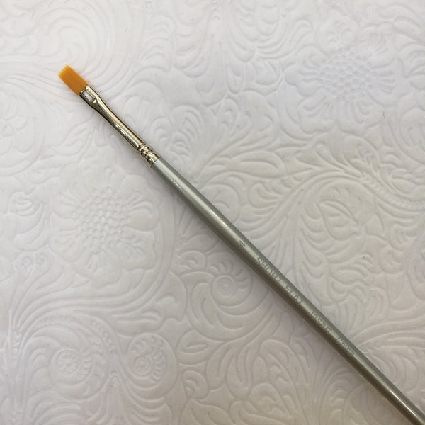  ﻿Golden Synthetic Short Flat Brush - #4
